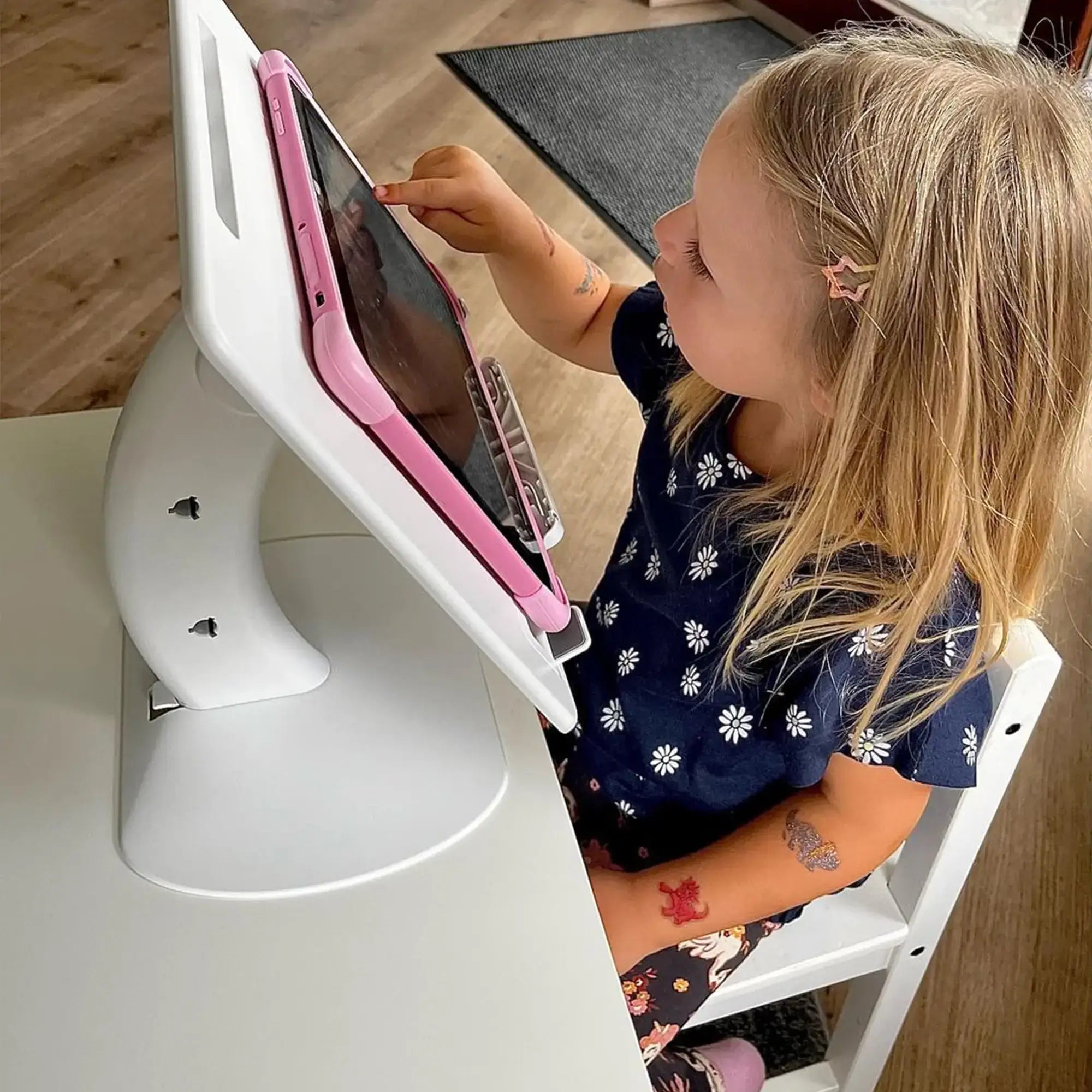 Laptop-Schreibtisch für Kinder - Schluss mit der schlechten Haltung!